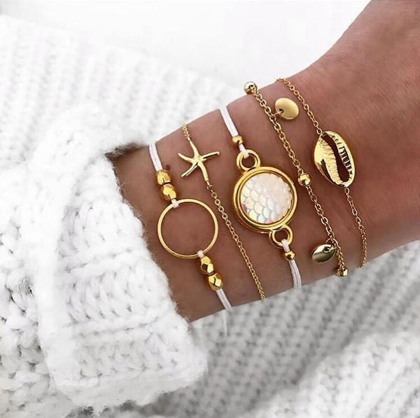 TOUCHEART 5Pcs/Set Trendy Gold Seashell Bracelet Handmade Shell Bracelets&Bangles For Women Jewelry Tassel Bracelets SBR190444